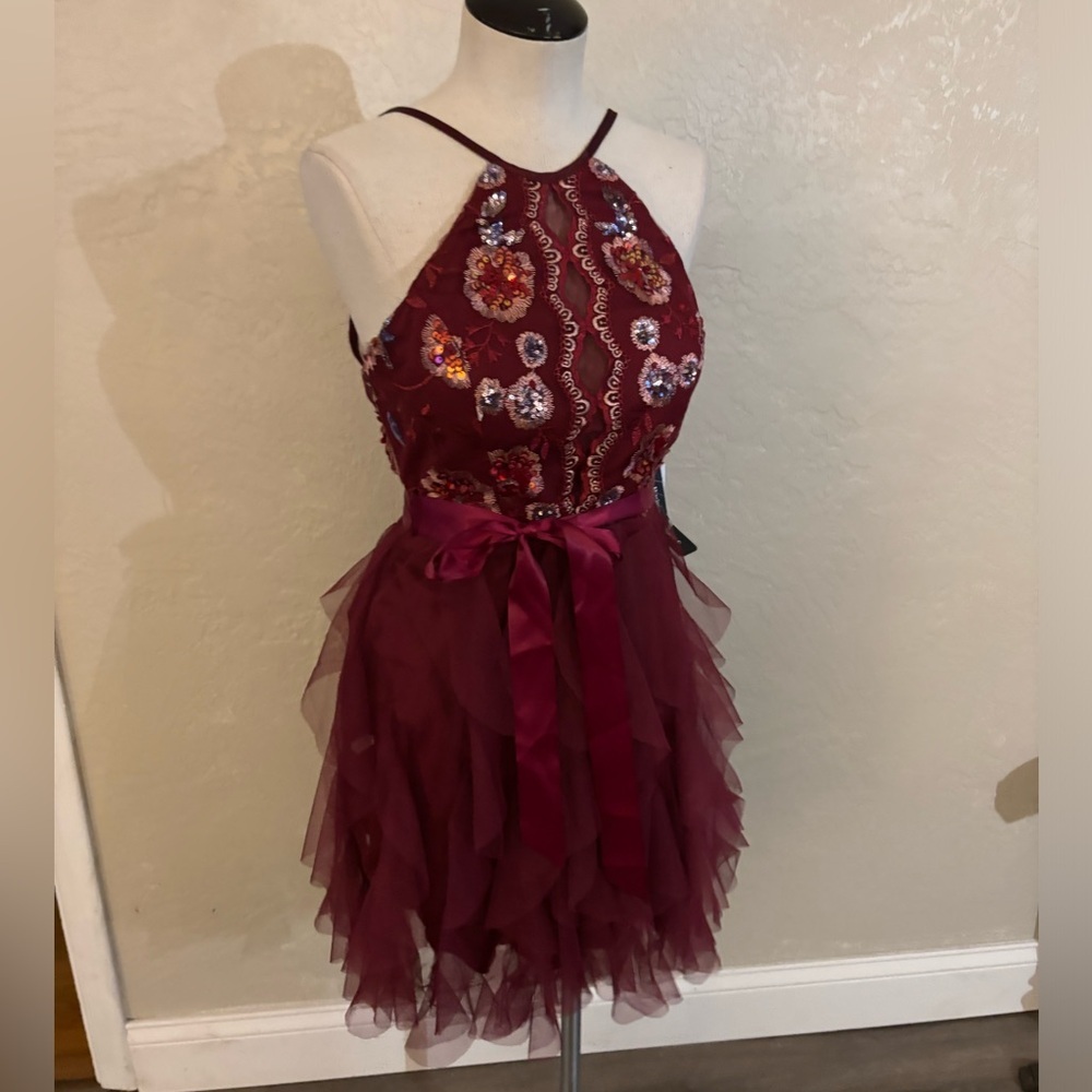 Radiante Couture Embroidered Burgundy Halter Ruffle Party Dress Sz 4